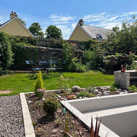Brecon Town 3 Bedroom House Sleeps 6 Central Location Exterior photo