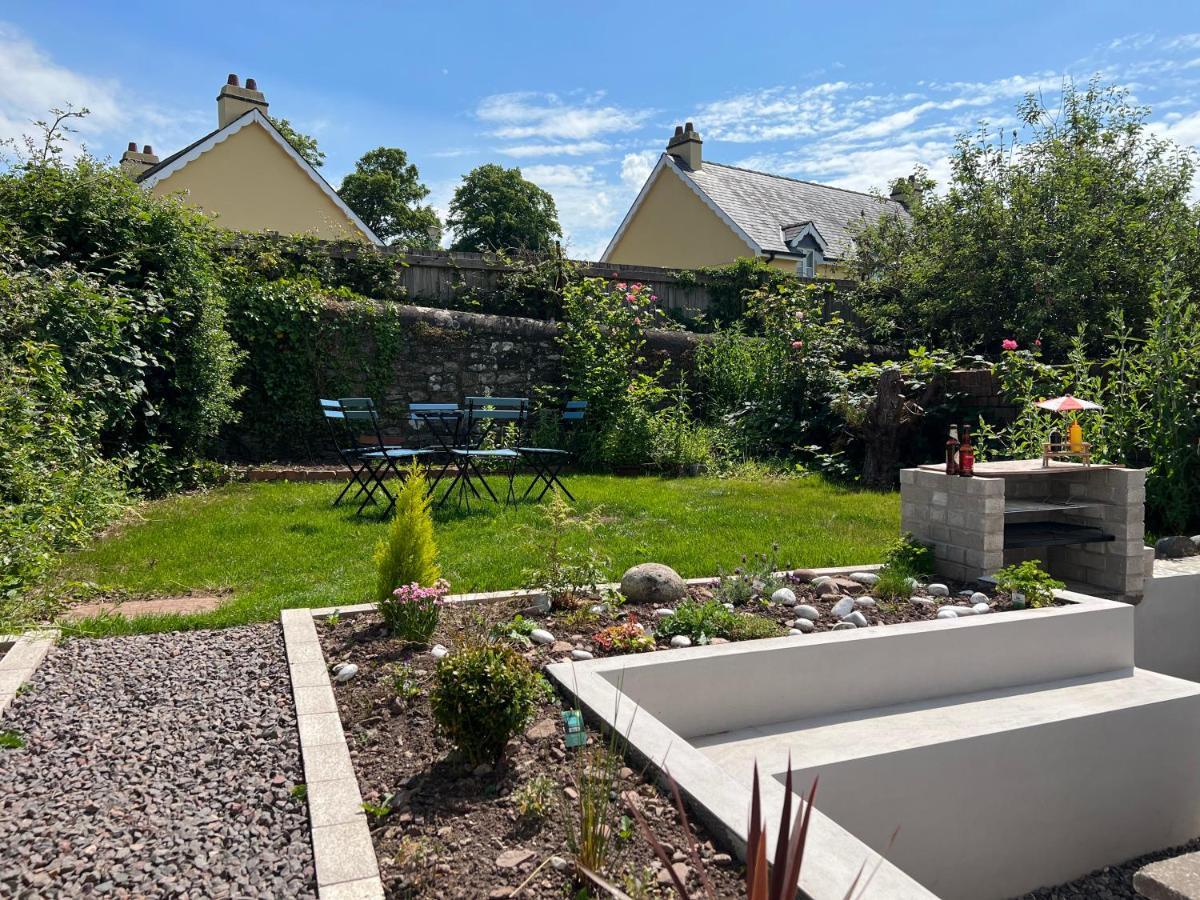 Brecon Town 3 Bedroom House Sleeps 6 Central Location Exterior photo